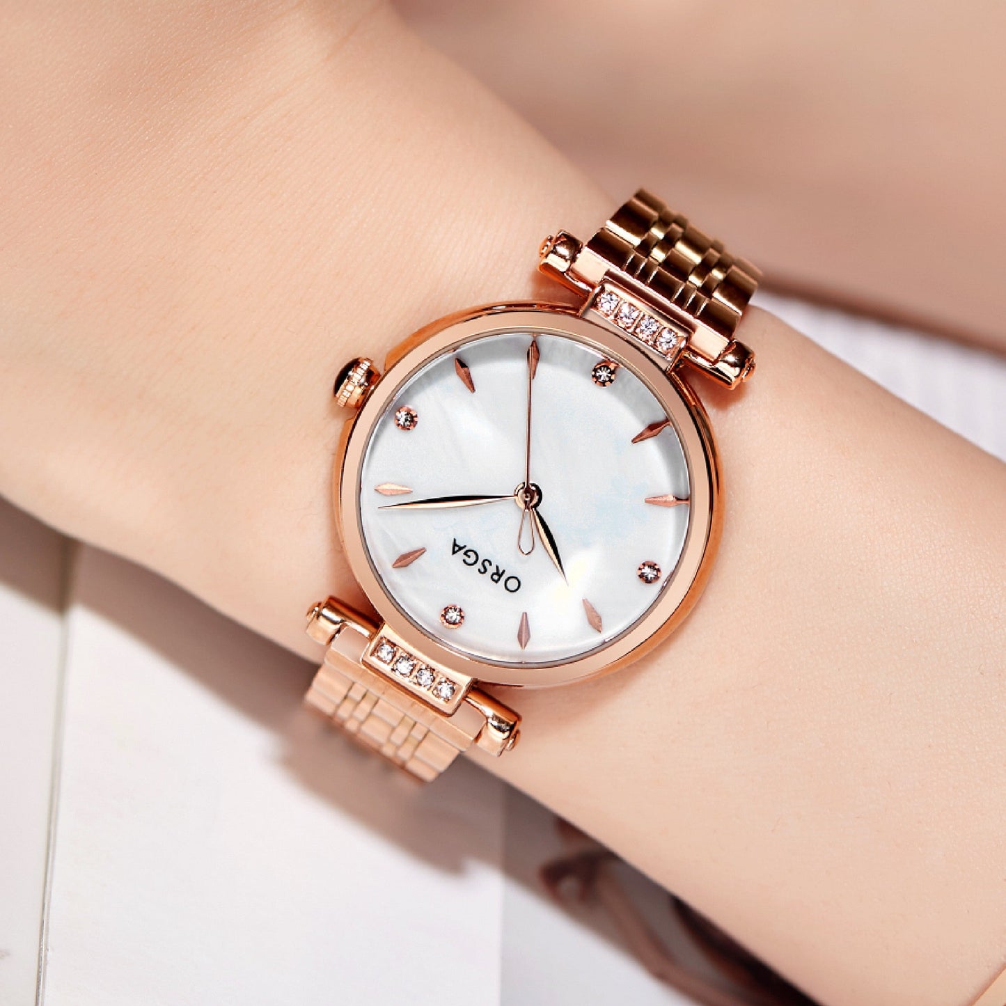 LIRIO Women Watch