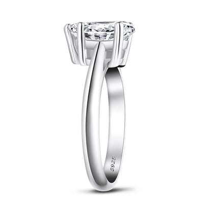 Lacrima Ring